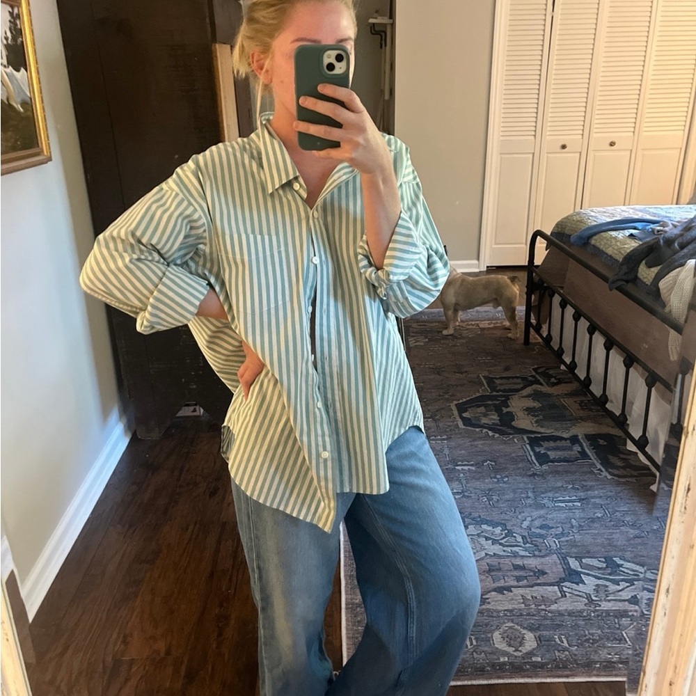 Aritzia relaxed button up nwt